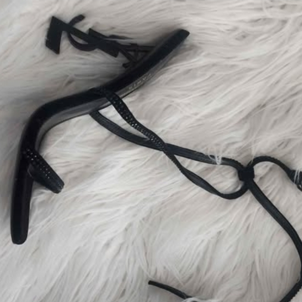 Saint Laurent Elegant Black Strappy Heels